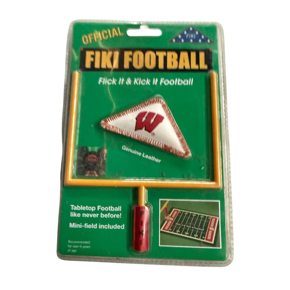 WinCraft FIKI FOOTBALL WISCONSIN - Flick it & Kick It Tabletop Football - NOS